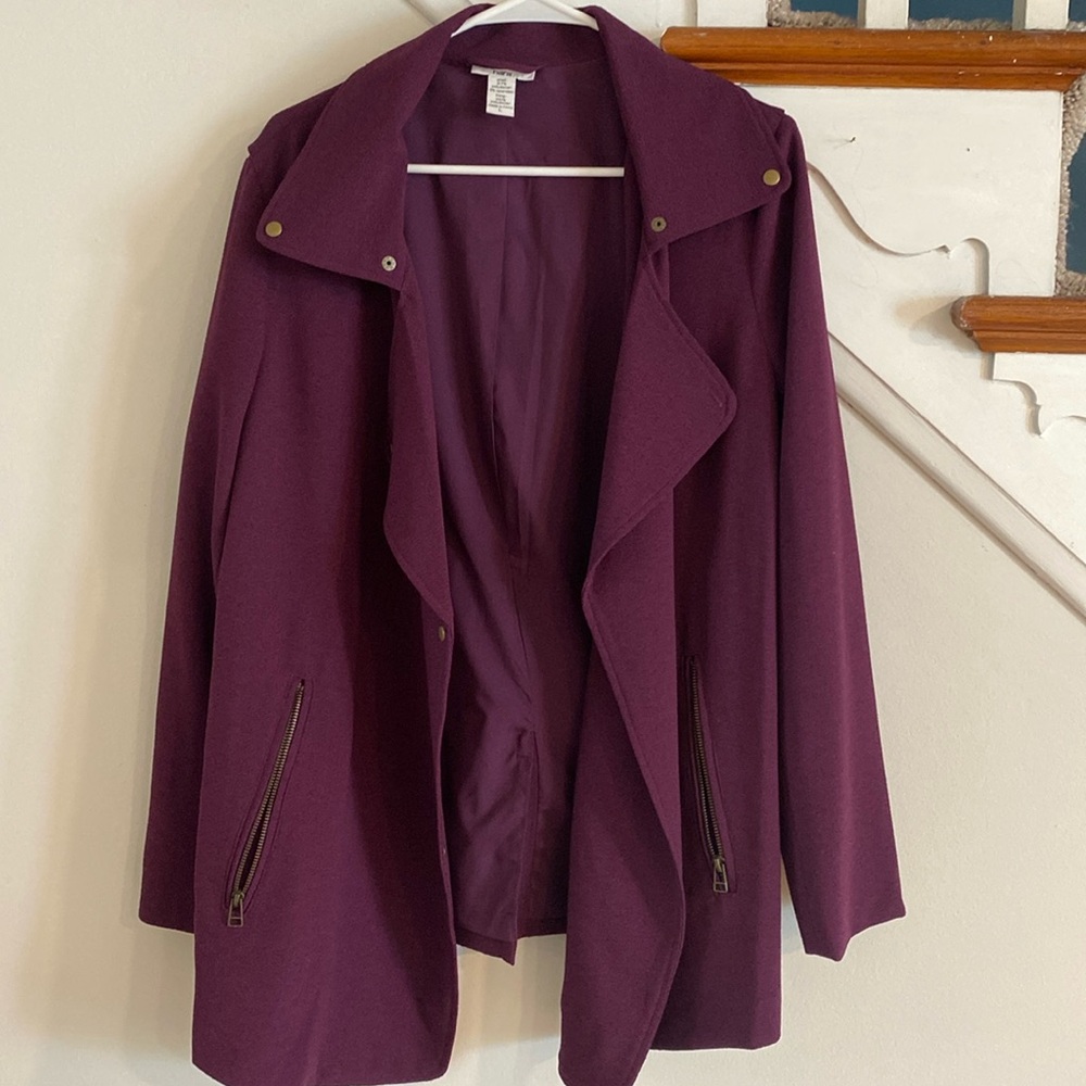 Bar III large purple maroon light weight coat